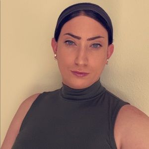 Meet your Posher, Briana